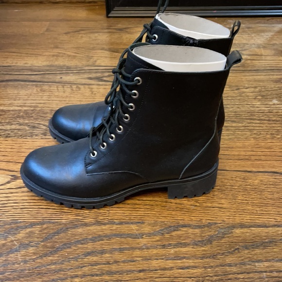BP. Combat Boots - Picture 4 of 4